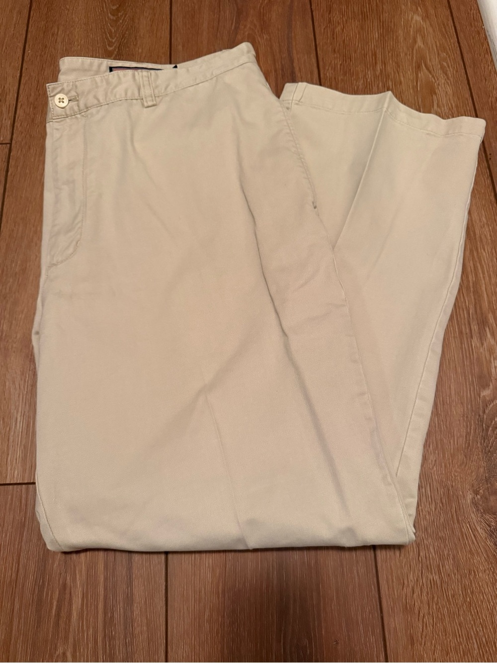 Vineyard Vines 38x30 Light Khaki Chino Pants